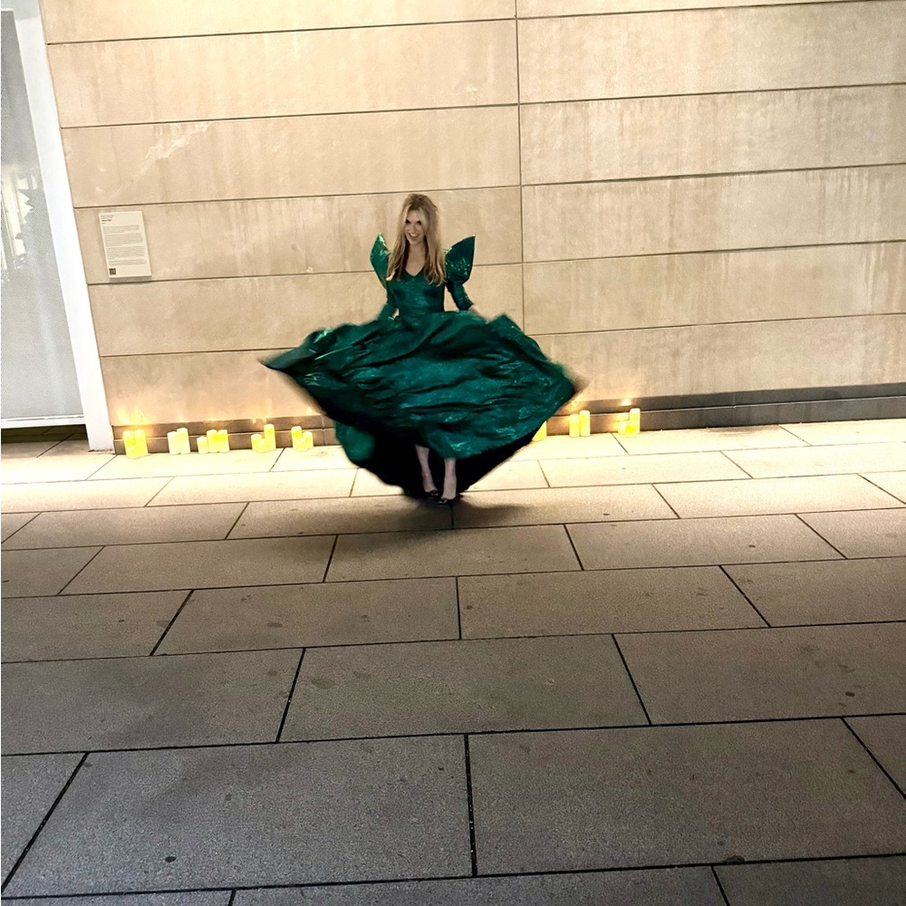 Emerald City Oz gown costume Wicked - Picture 6 of 10